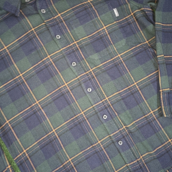 Eddie Bauer | 'Eddie's Favorite Flannel' 2-Ply Cotton Plaid Button Down Flannel - Picture 13 of 16
